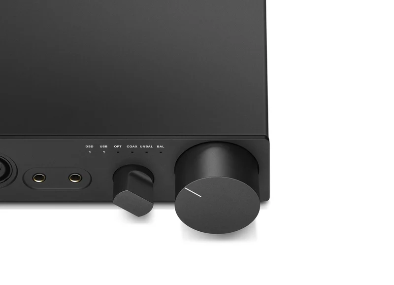 HDV 820 Amplifier