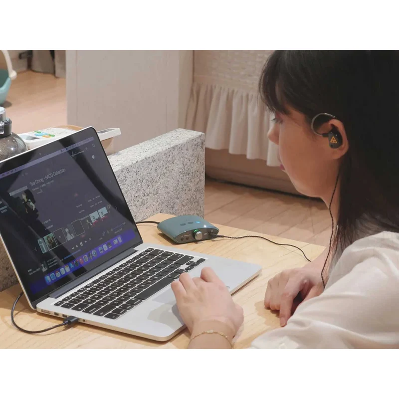iFi Audio UNO