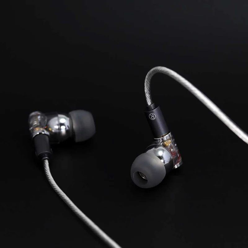 ddHiFi BC120A (Clouds)