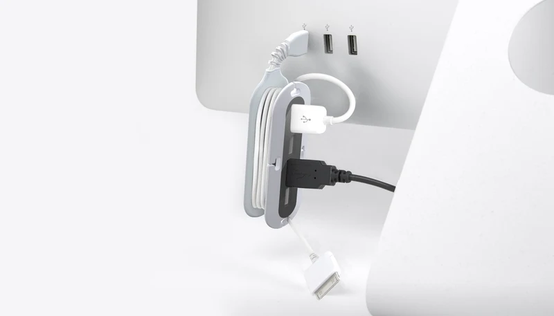 Quirky Contort USB-Hub mit vier Anschlüssen