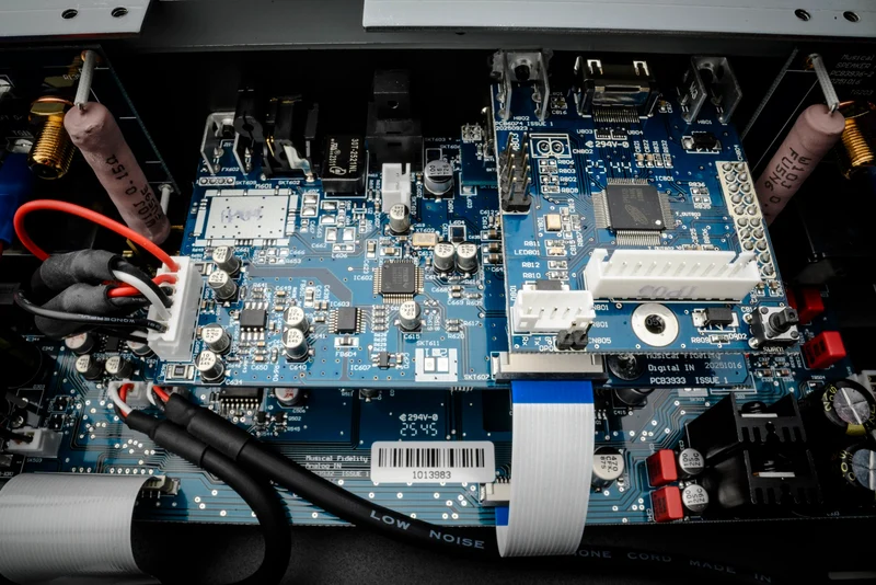 Musical Fidelity M6xi | Amplificateur stéréo intégré 220Watts/Canal