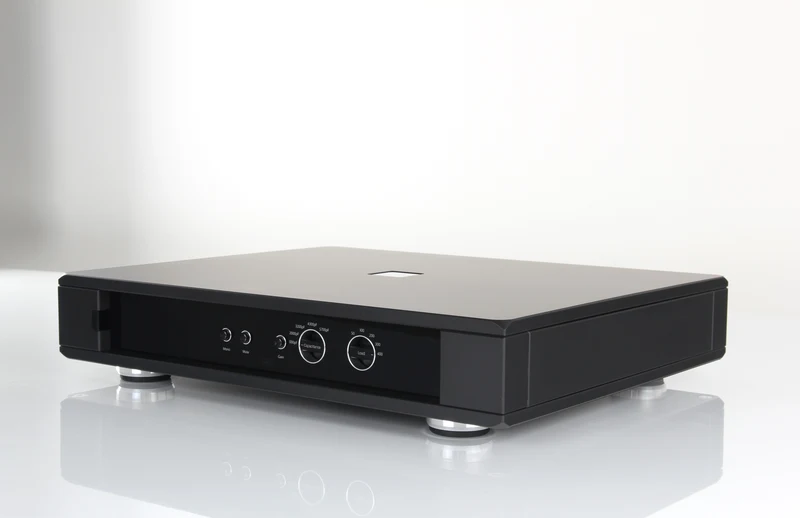 Rega Aura Référence MC – Préampli phono de référence à bobine mobile