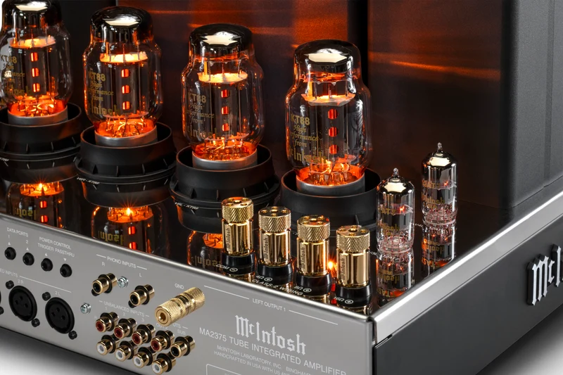 McIntosh MA2375 | Amplificateur intégré à tubes stéréo 75Watts par canal