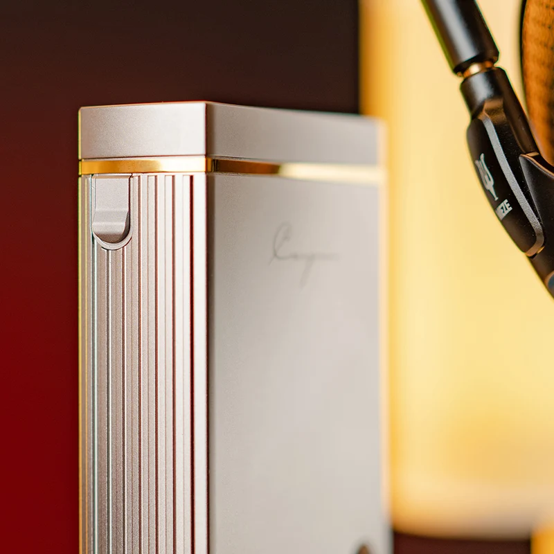 Cayin C9ii Titanium Color Edition - mobiler High-End Röhrenverstärker