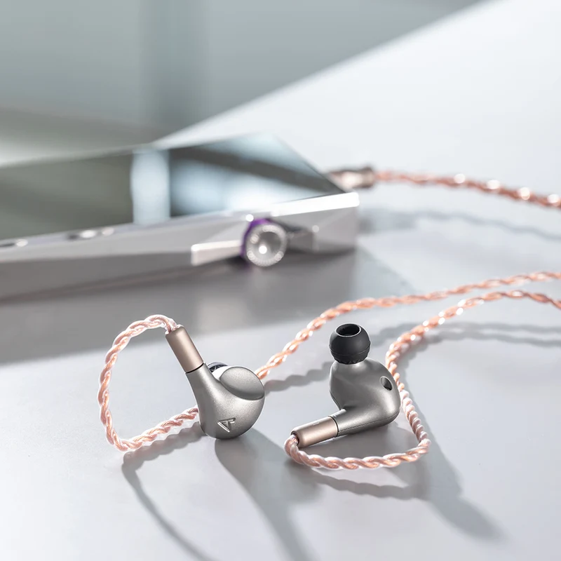 Astell&Kern Luna - High-End Planar IEMs