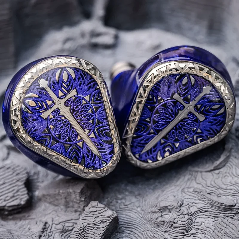 Nostalgia Audio Durandal - Tribrid High-End IEMs
