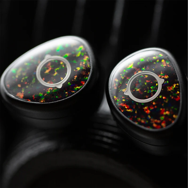 Lime Ears Incognita - 7 Driver Hybrid IEMs