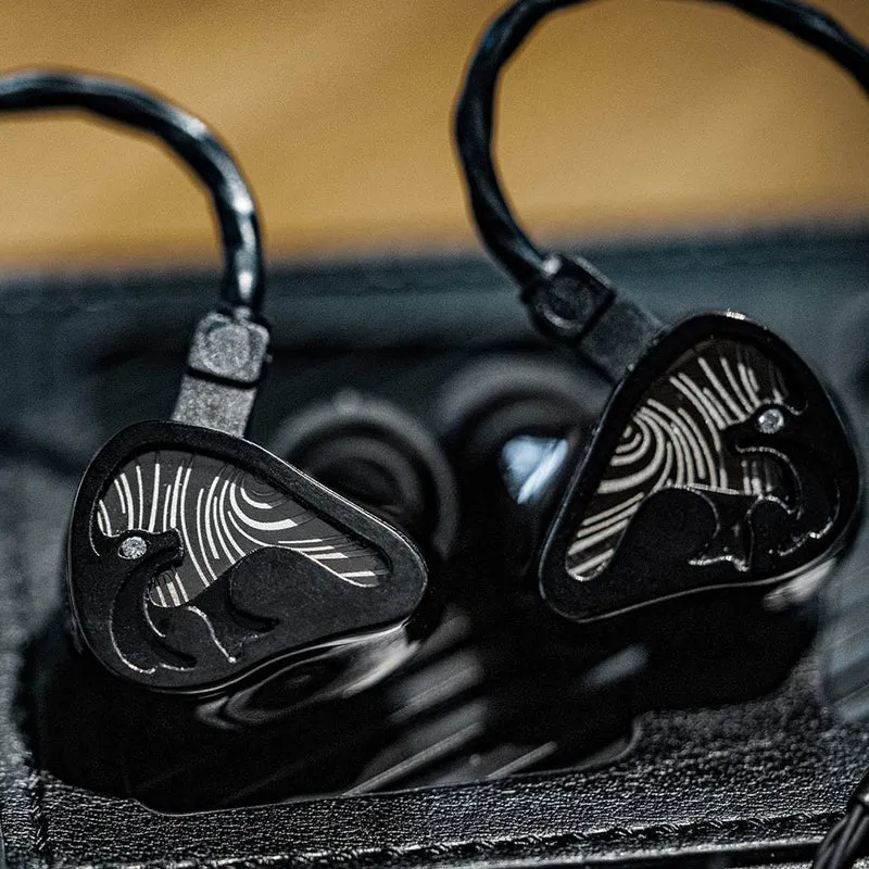 LETSHUOER Mystic 8 - Premium IEMs