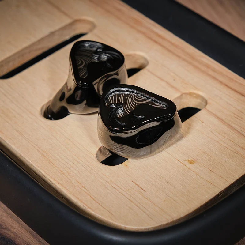 LETSHUOER Mystic 8 - Premium IEMs