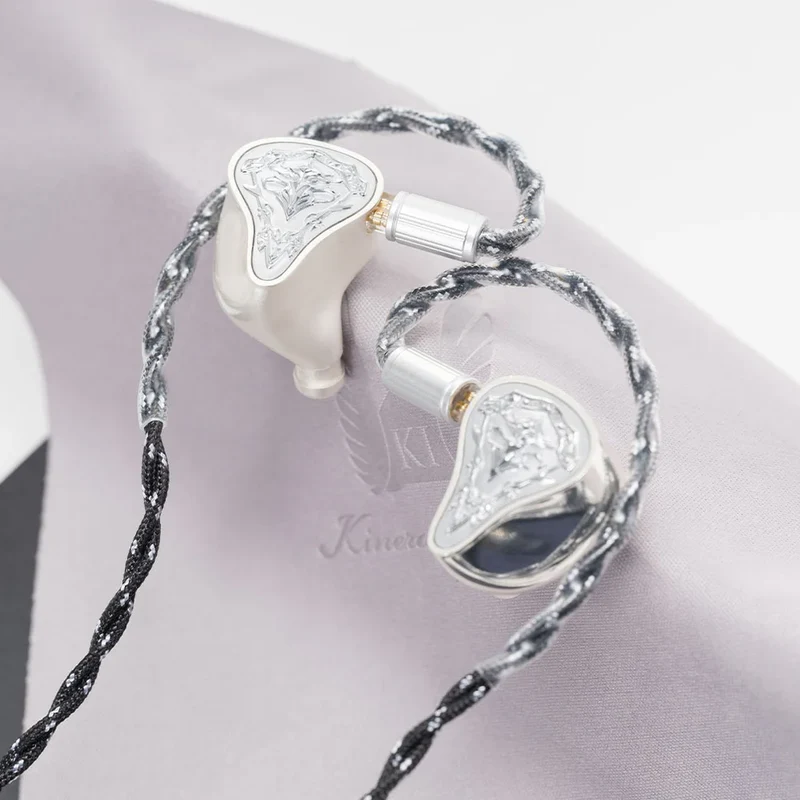 Kinera ThorKing - Flagship Tribrid IEMs