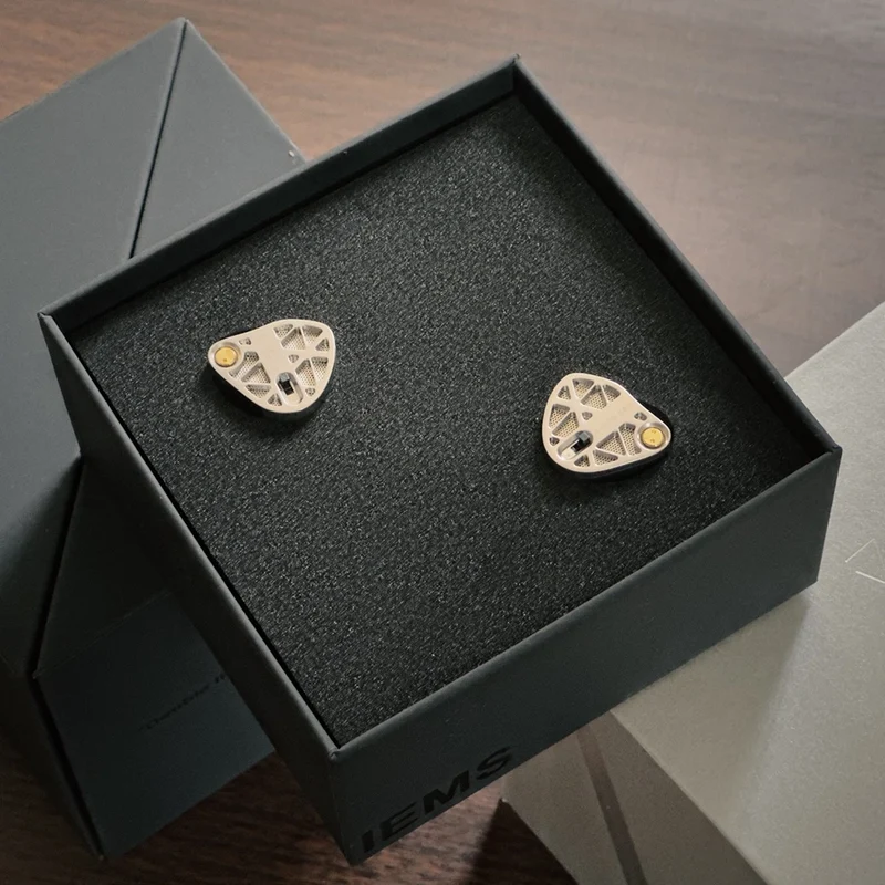 Melodic Artification Alter Ego - 9 Driver Titanium Flagship IEMs