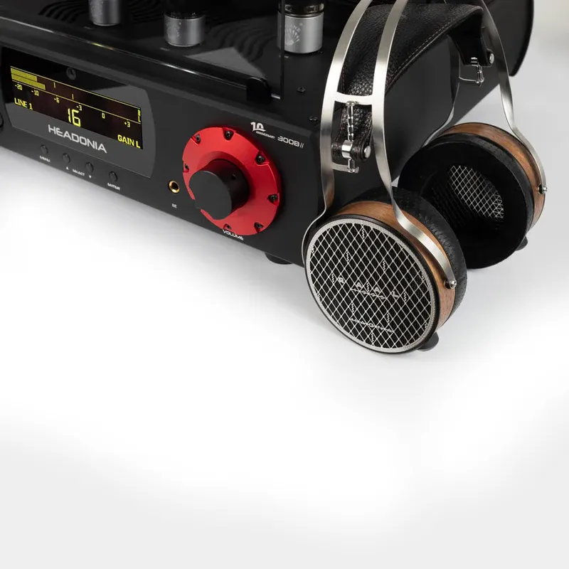 Auris Audio Headonia 300B MKII - Flagship Röhren-Kopfhörerverstärker