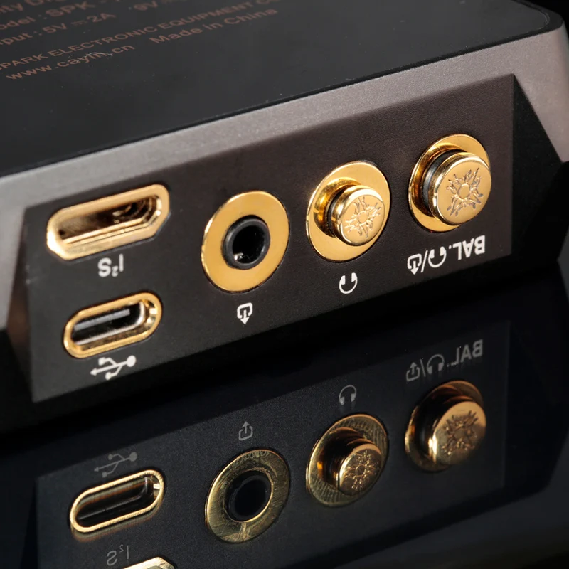 Cayin Staubschutz-Plugs für 3.5mm und 4.4mm Anschlüsse