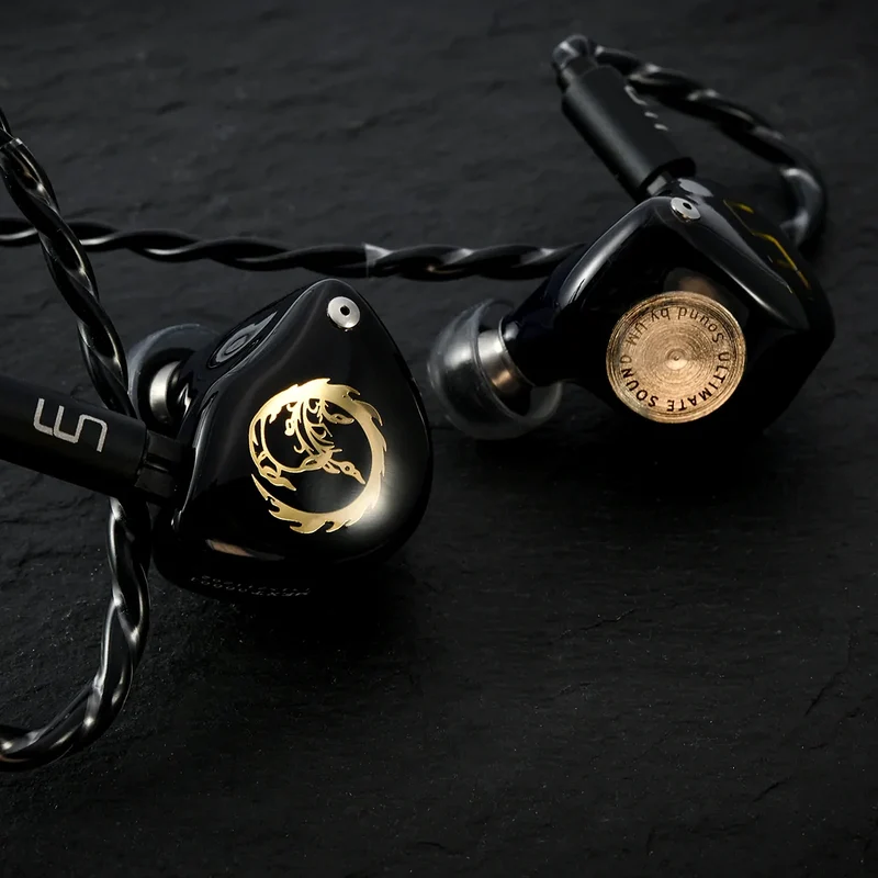 Unique Melody UM MEXT - High-End Tribrid IEM