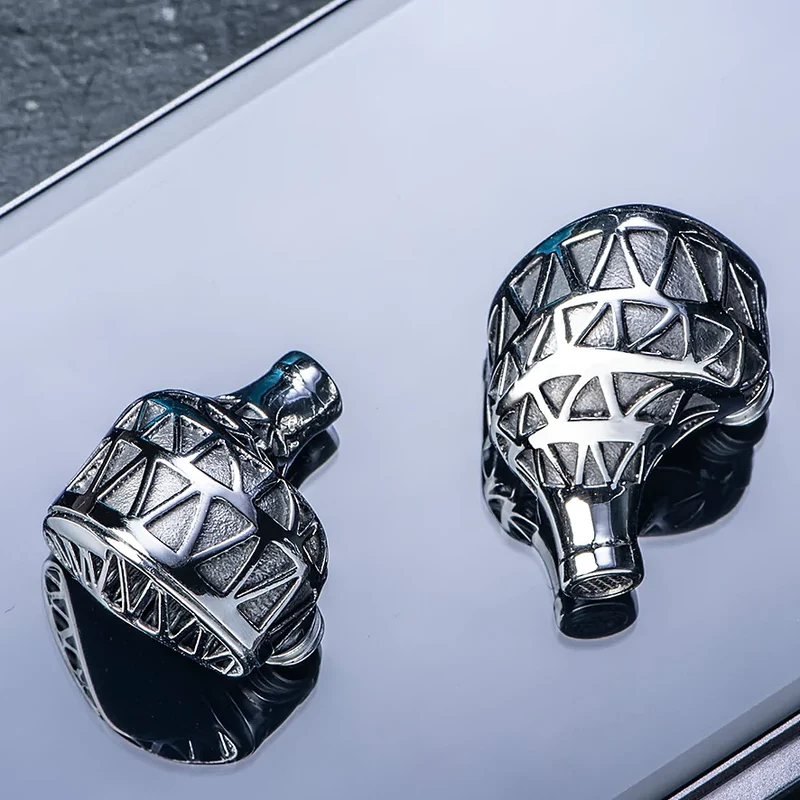 Unique Melody UM Maven - 11BA High-End IEM