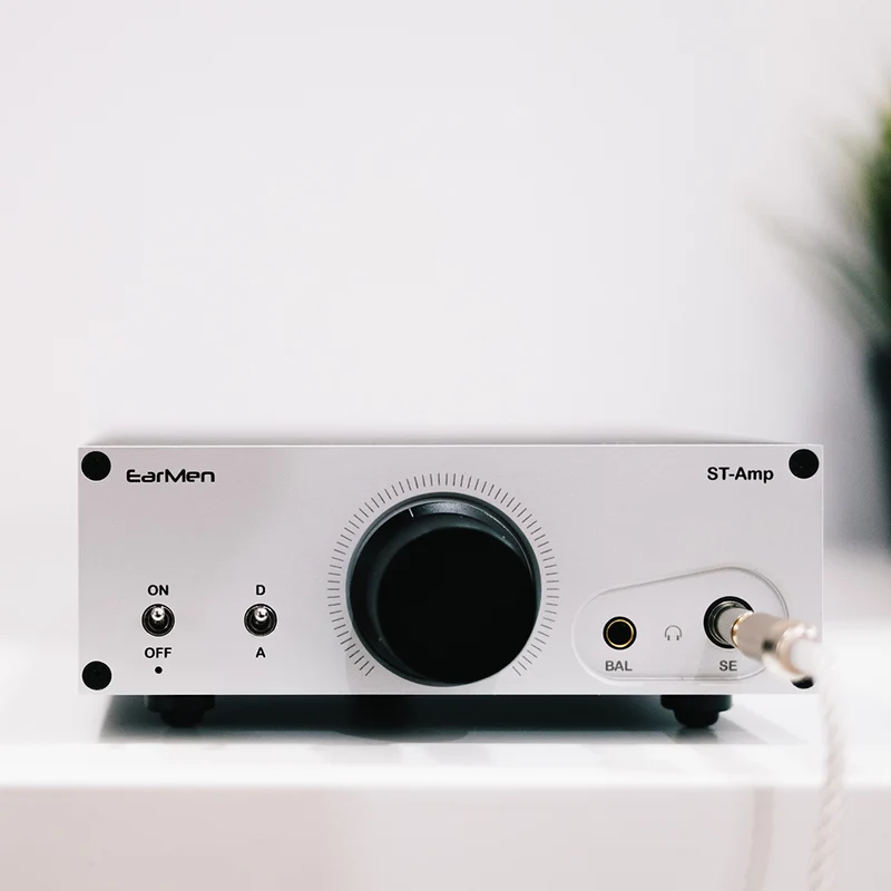 EarMen ST-Amp - Fully Balanced DAC / Headphone Amp / Preamp