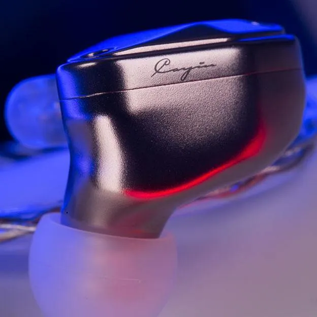 Cayin YB04 - Premium In-Ear (Open Box)