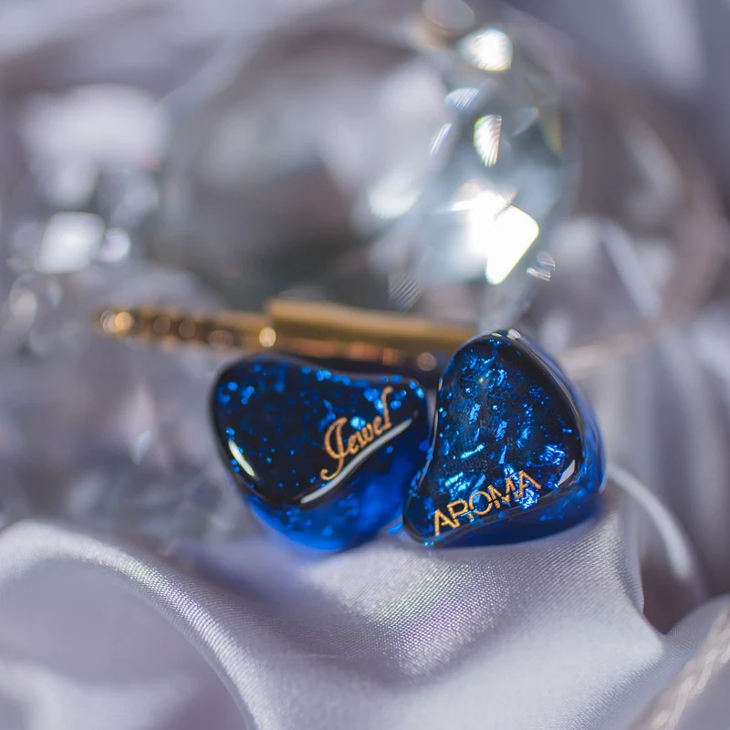 Aroma Audio Jewel - Tribrid Flagship IEM