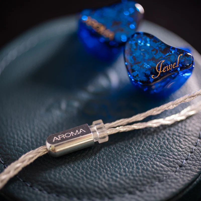 Aroma Audio Jewel - Tribrid Flagship IEM