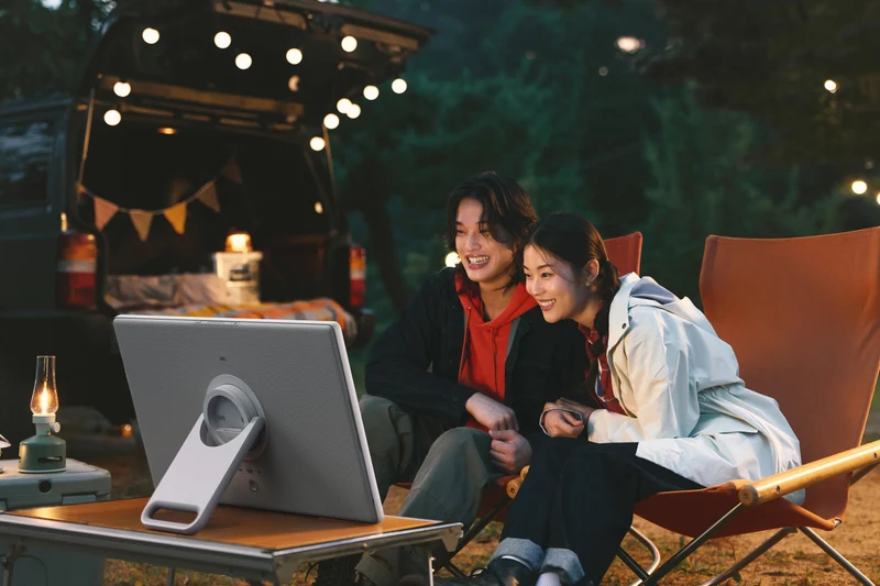 Samsung Moving Style UN27LSM7F | Écran mobile tactile interactif QHD 27"