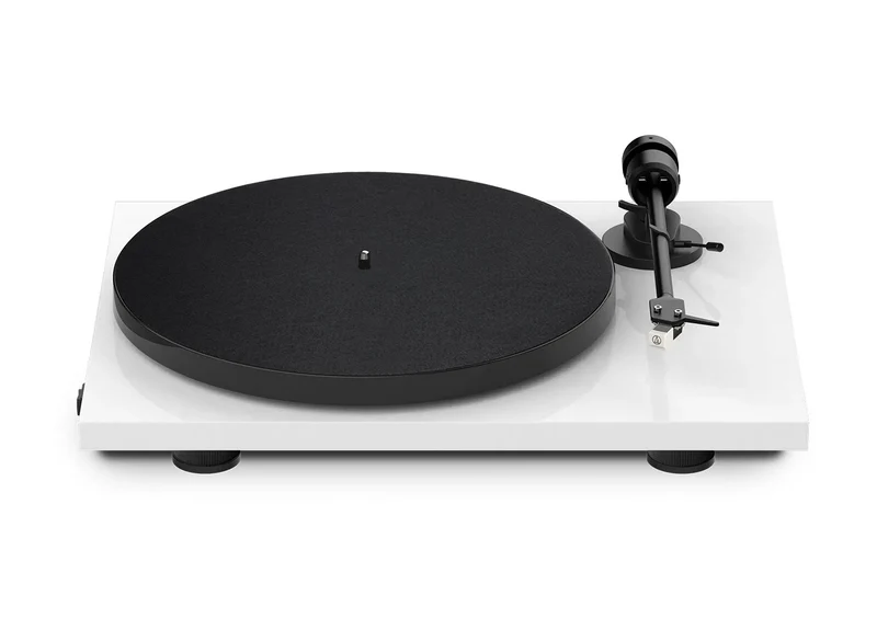Pro-Ject E1 BT | Table tournante avec préampli phono et émetteur Bluetooth intégré