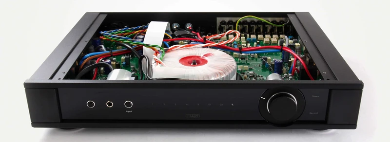 REGA Elicit MK 5 | Amplificateur stéréo intégré 105 Watts/Canal