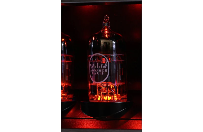 Advance Paris APEX A12 | Amplificateur stéréo haute-fidélité 2 x 190 watts