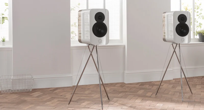 Q Concept 300 | Enceintes acoustiques d'étagère haut de gamme (Supports inclus)