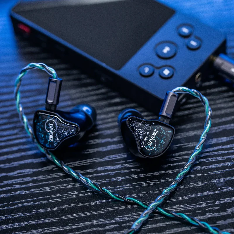 ZiiGaat x Hangout Audio Odyssey 2 IEM