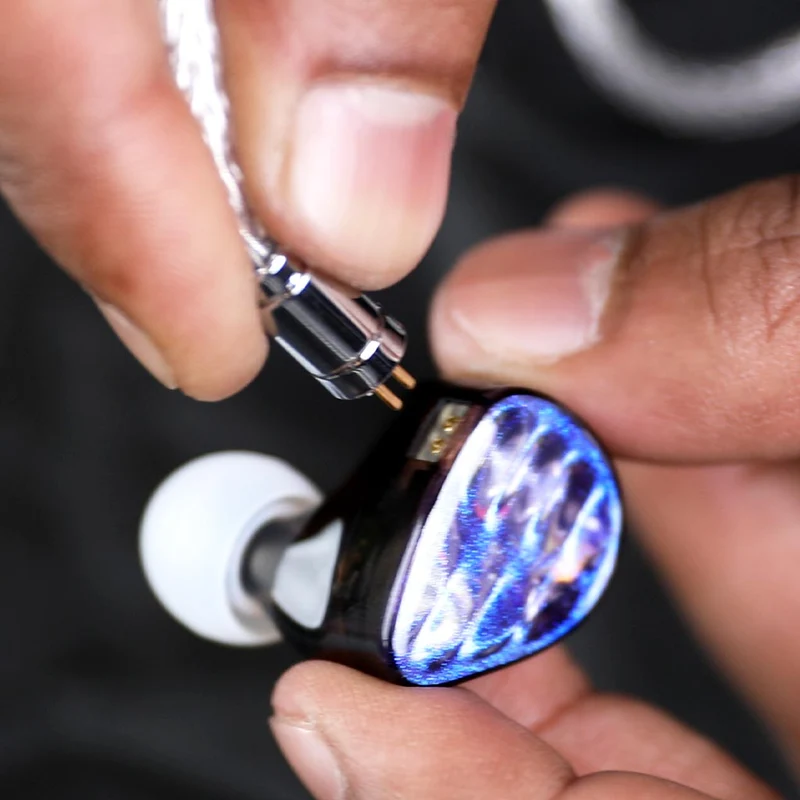 AUDIOCULAR C04 16-Core Silver-Plated Cable with Balanced 4.4mm Jack For IEMs