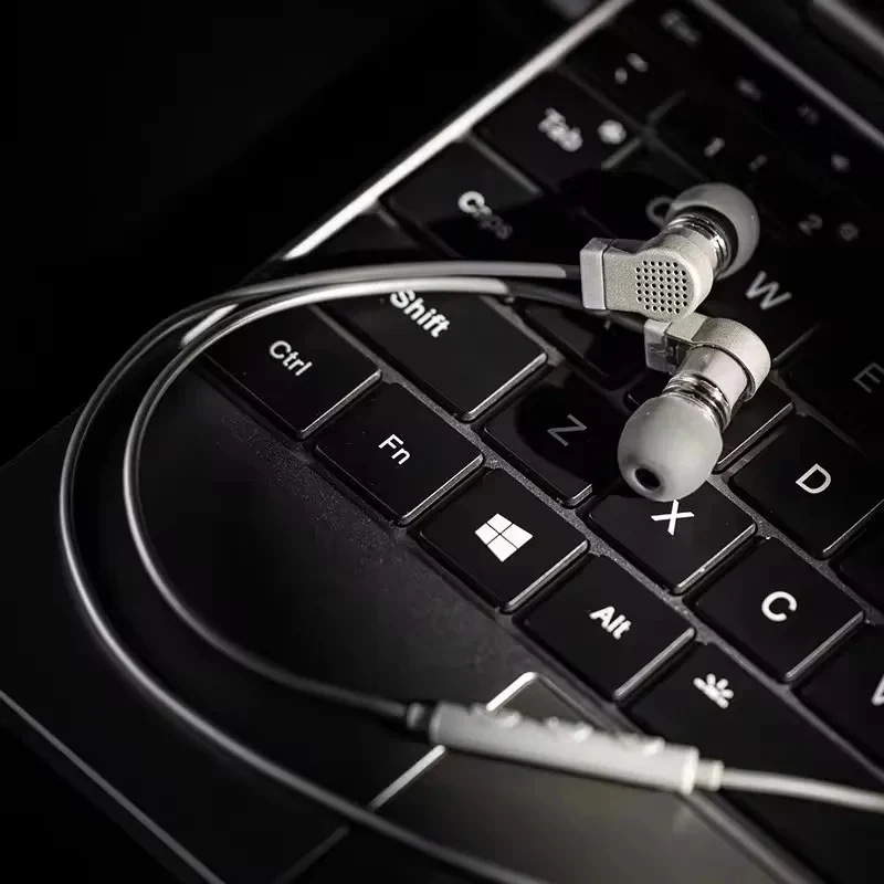 MOONDROP QUARK 2 DSP Type-C Earphone With Microphone