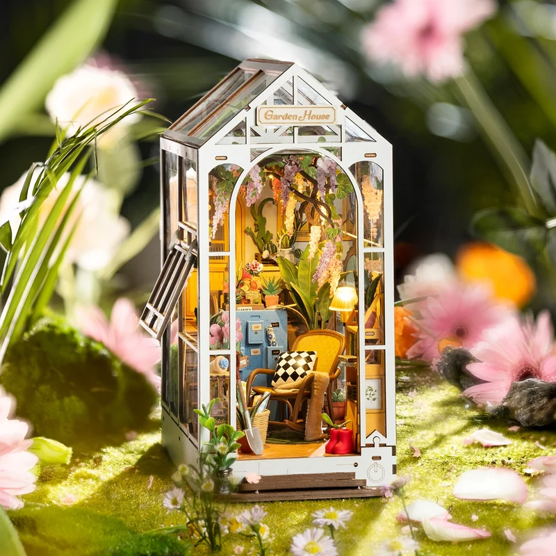 Kit de construction en bois Book Nook – Maison de jardin