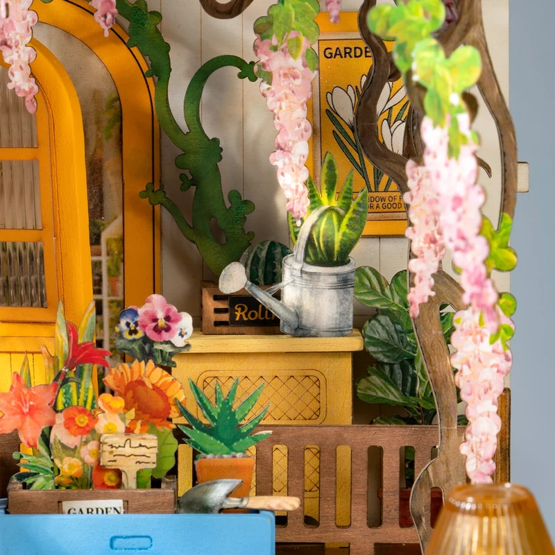 Kit de construction en bois Book Nook – Maison de jardin