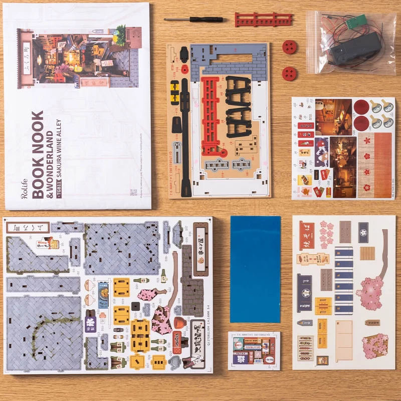 Kit de construction en bois Book Nook – Allée des cerisiers