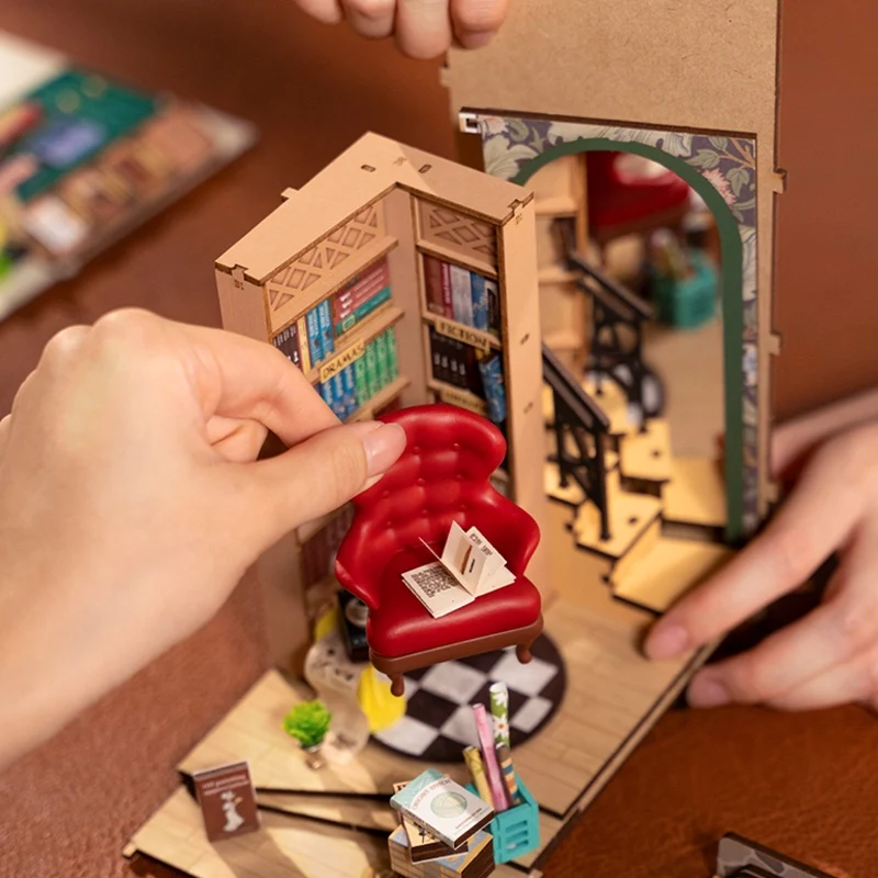 Kit de construction en bois Book Nook – Librairie