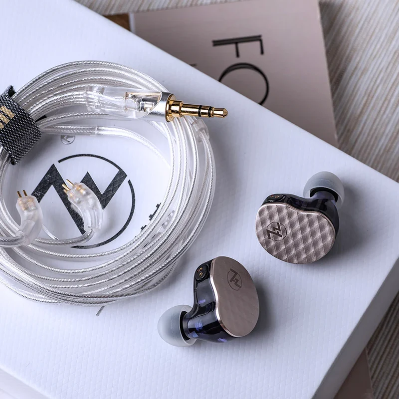 7HZ Five IEM