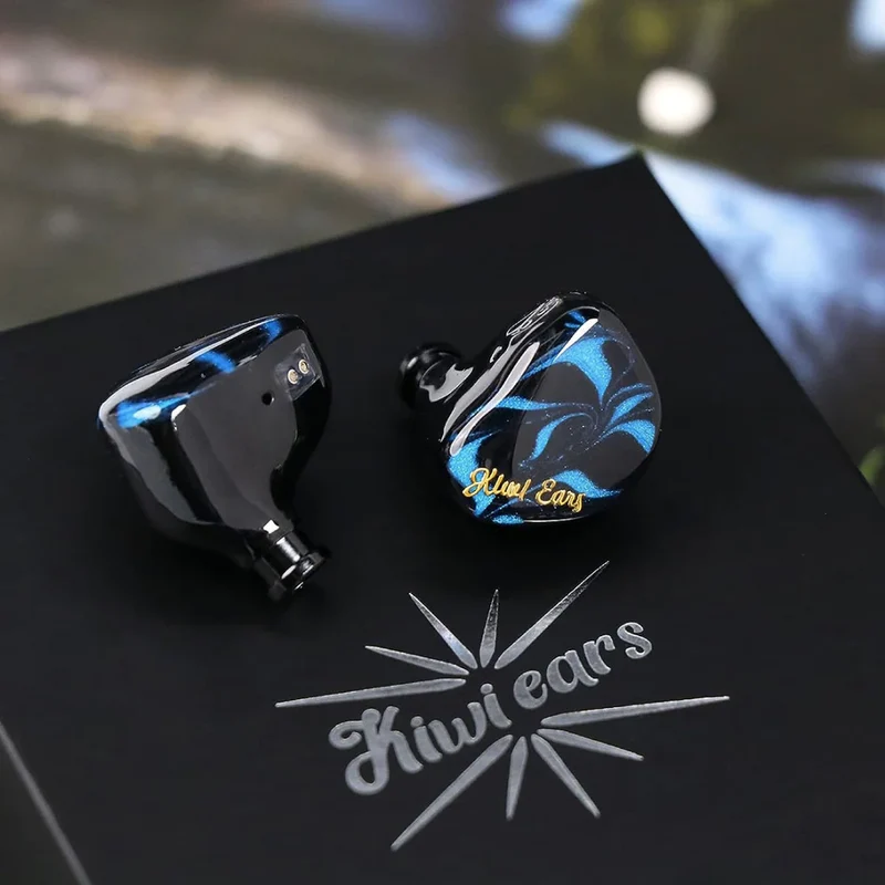 Kiwi Ears Cadenza IEM