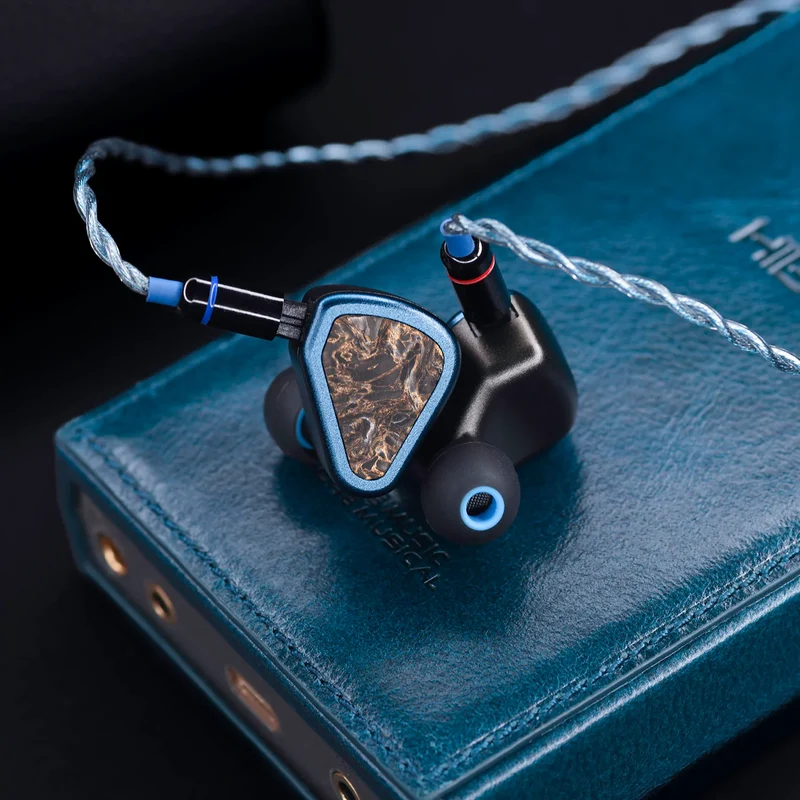 Symphonium Titan IEM