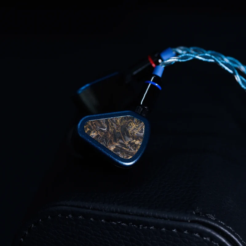 Symphonium Titan IEM