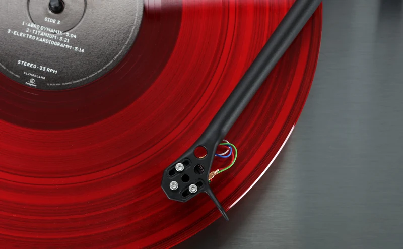 REGA | Planar 3 RS | Table Tournante avec cartouche Nd5 (quantitées limitées)