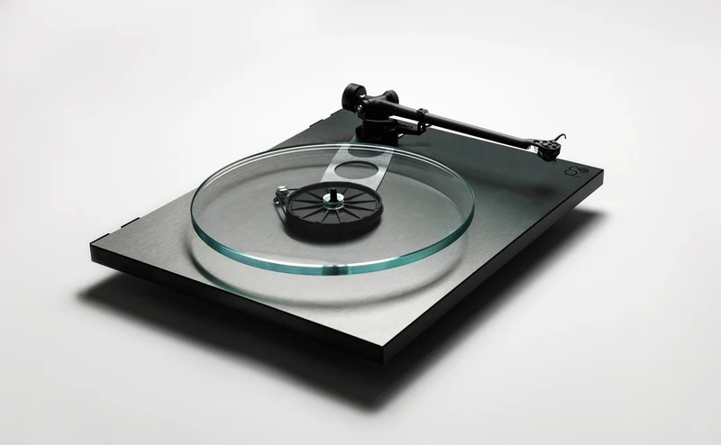 REGA | Planar 3 RS | Table Tournante avec cartouche Nd5 (quantitées limitées)