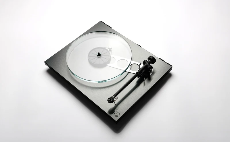 REGA | Planar 3 RS | Table Tournante avec cartouche Nd5 (quantitées limitées)