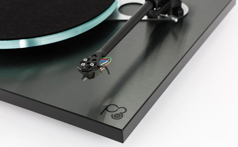 REGA | Planar 3 RS | Table Tournante avec cartouche Nd5 (quantitées limitées)