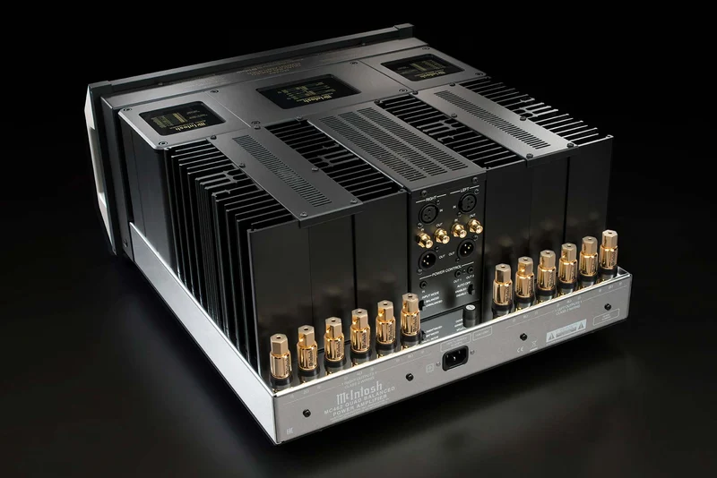 McIntosh MC462 - Amplificateur de puissance stéréo 450 W/Canal.