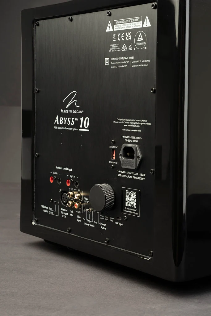 Martin Logan Abyss 10 | Caisson de basses 1600Watts avec haut-parleur de graves 10''