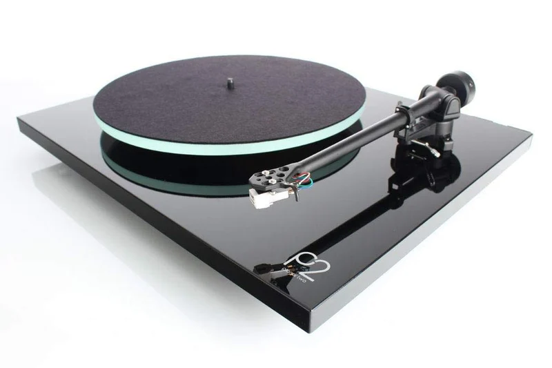 REGA Planar 2 - Table tournante « Plug and Play » avec cartouche ND3