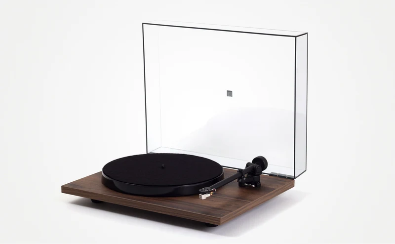 REGA Planar 1 Plus - Table tournante « Plug and Play » avec avec Fono Mini A2D