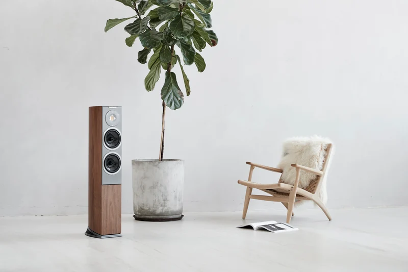 Audiovector R3 Arrete - Enceintes de type colonne pour audiophile parfaitement équilibrée