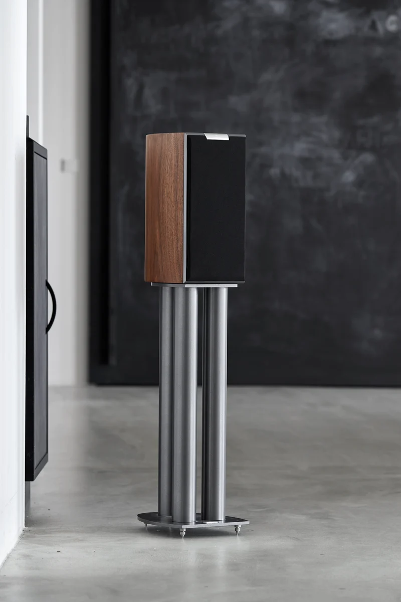 Audiovector R1 Arrete - Enceintes compactes d'étagère haute-fidélité performantes