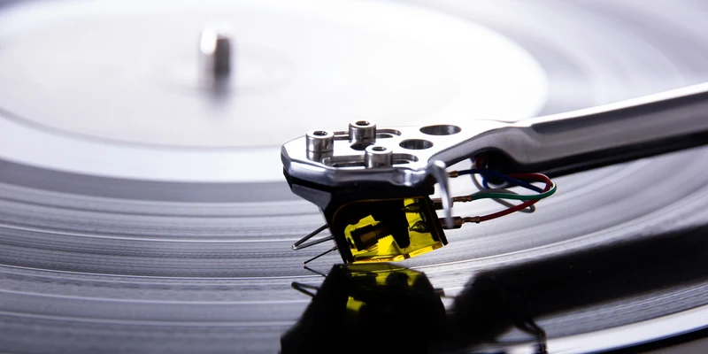 REGA APHELION 2 - Cartouche à bobine mobile (Moving Coil)